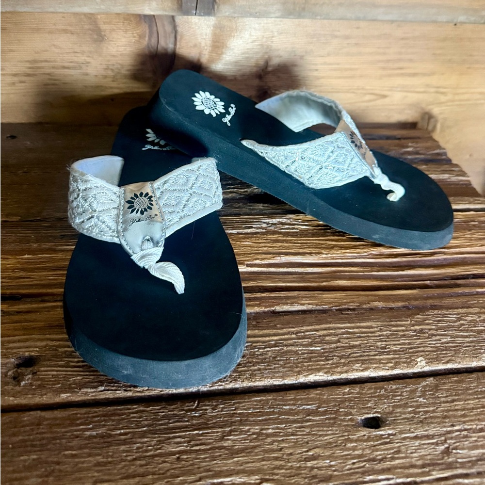 Yellow Box Fancie Sequin Mesh Flip Flops/ Sandals